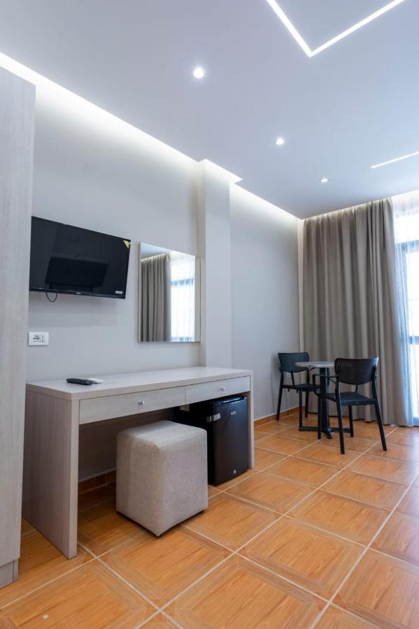 Hotel Miami Beach Голем Екстериор снимка