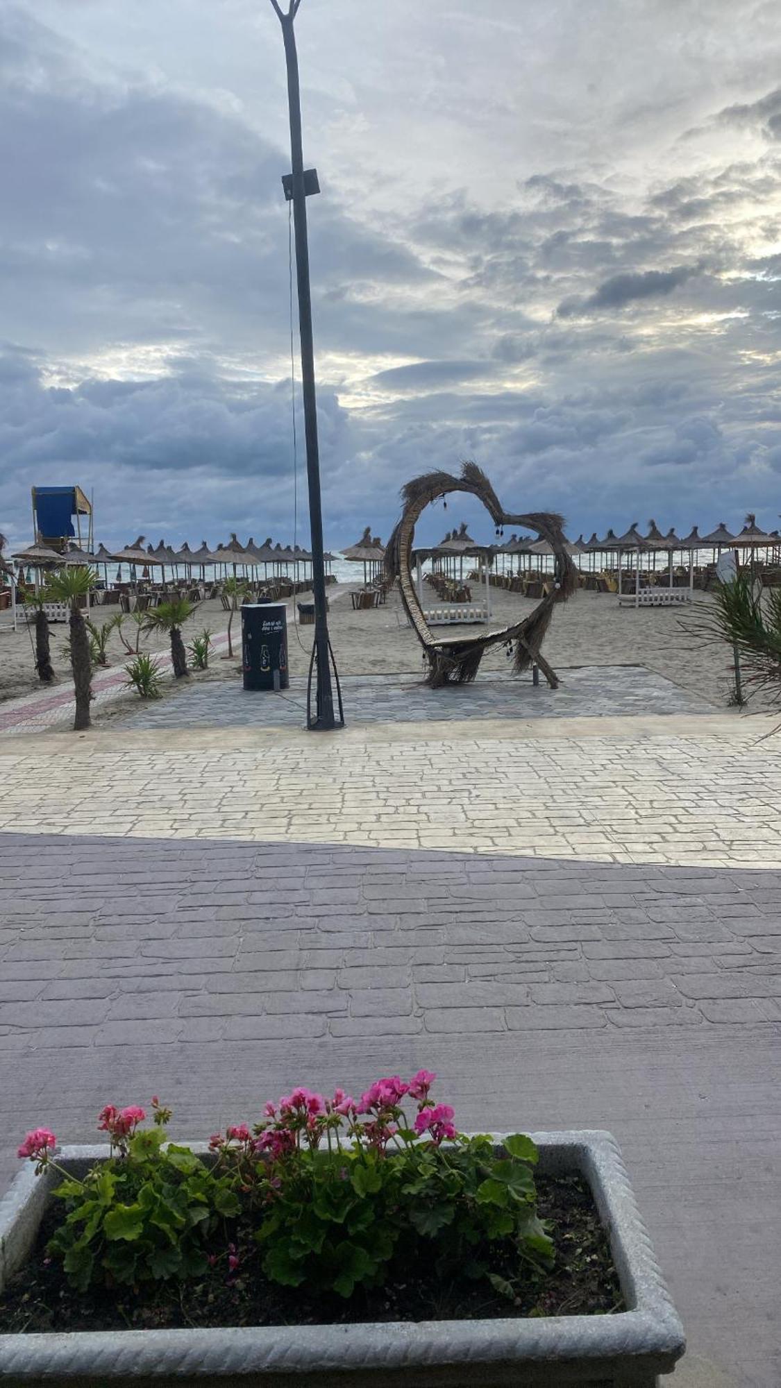 Hotel Miami Beach Голем Екстериор снимка