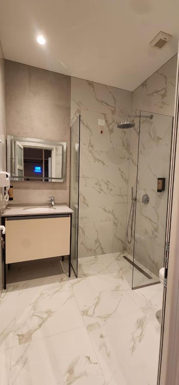 Hotel Miami Beach Голем Екстериор снимка